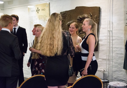 Phuksisitsit 2017-113